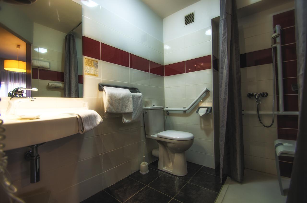 Hotel Prado Avec Parking - Proche Zenith Toulouse Eksteriør billede