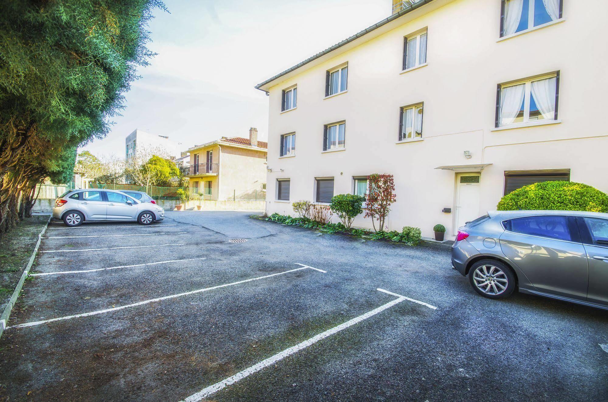 Hotel Prado Avec Parking - Proche Zenith Toulouse Eksteriør billede